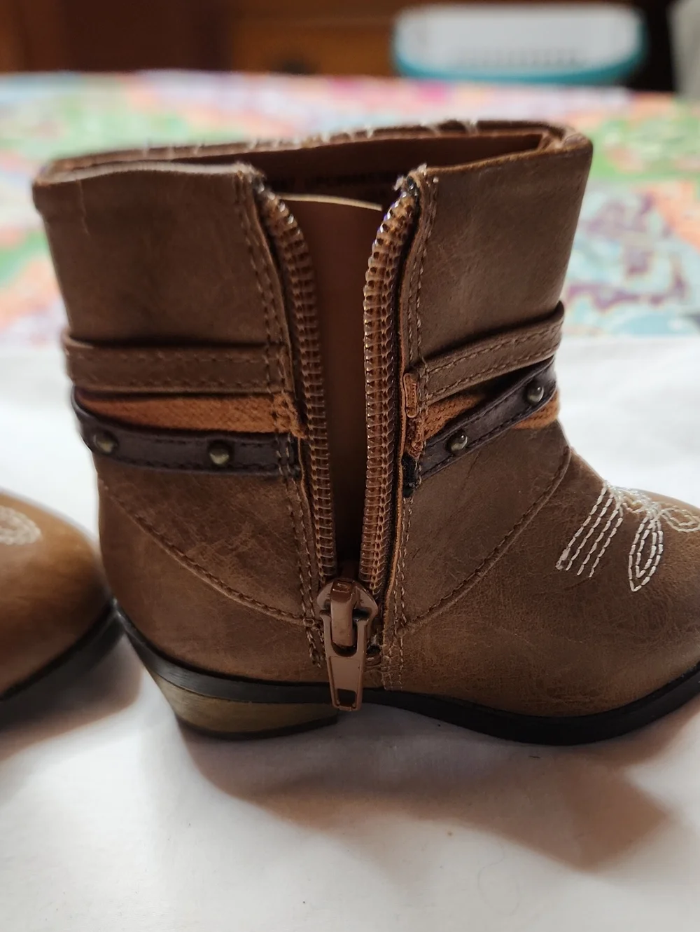 GARANIMALS sz 4 Baby Girl Western Boots Zip Sides
